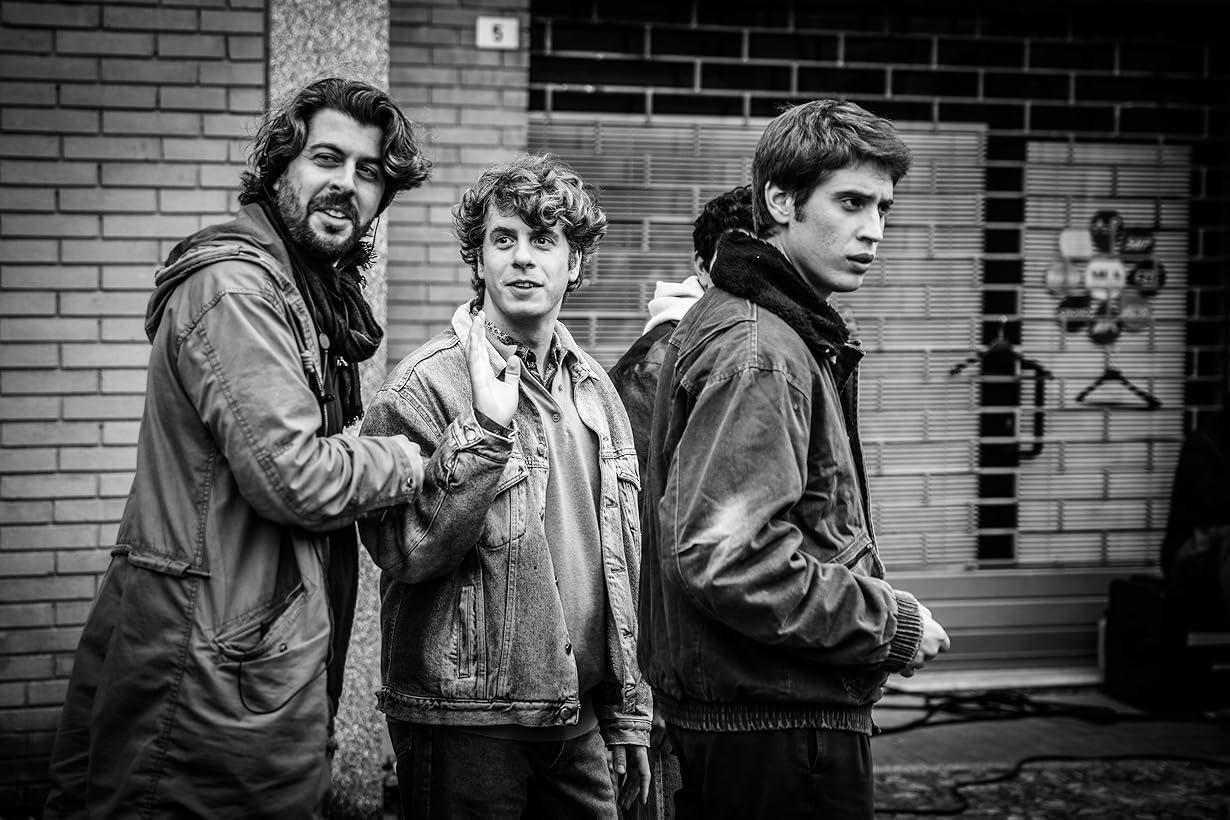 Est - Dittatura Last Minute streaming ita