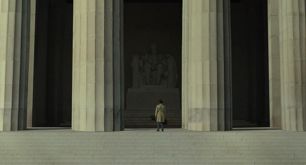 The Man Standing Next streaming ita