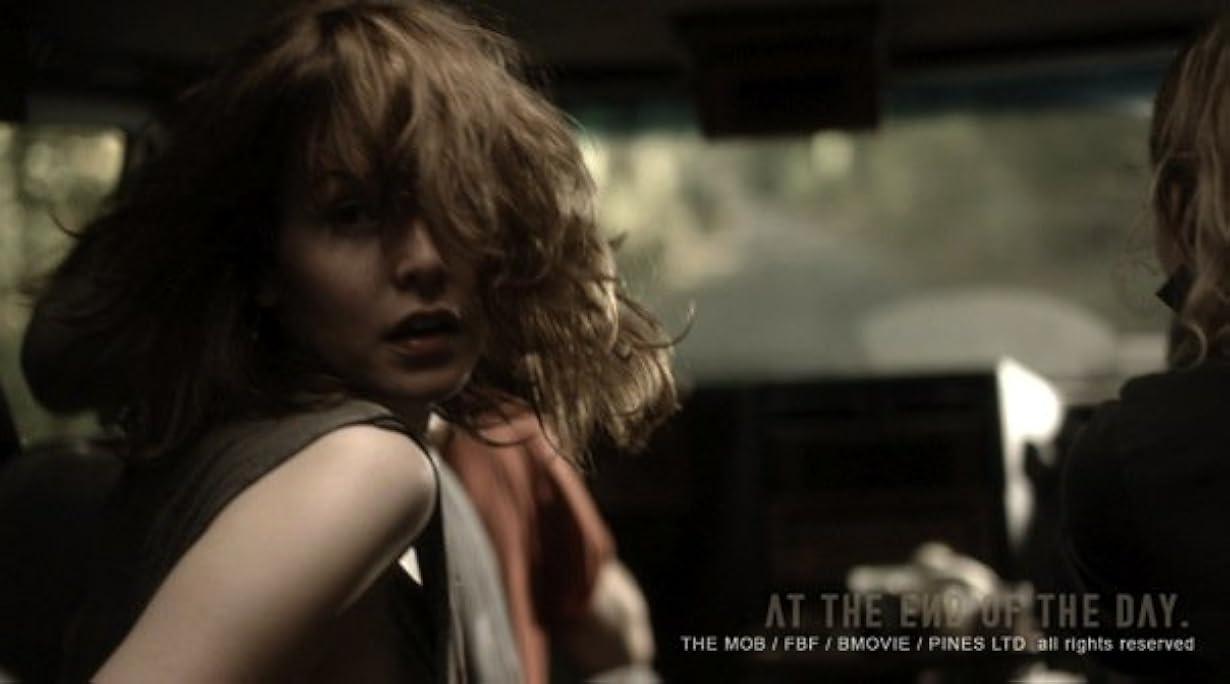At the End of the Day - Un giorno senza fine streaming ita
