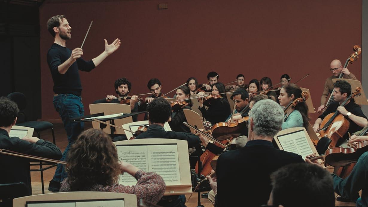 L'orchestra stonata streaming ita