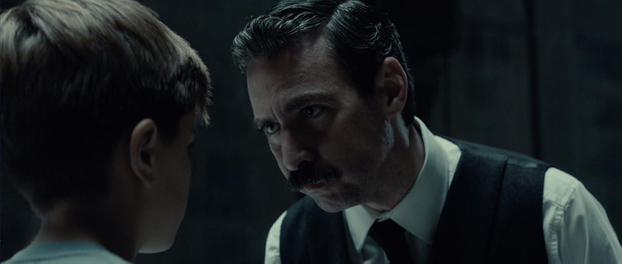 Mientras el Lobo No Está streaming ita