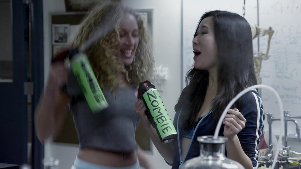 The Coed and the Zombie Stoner streaming ita