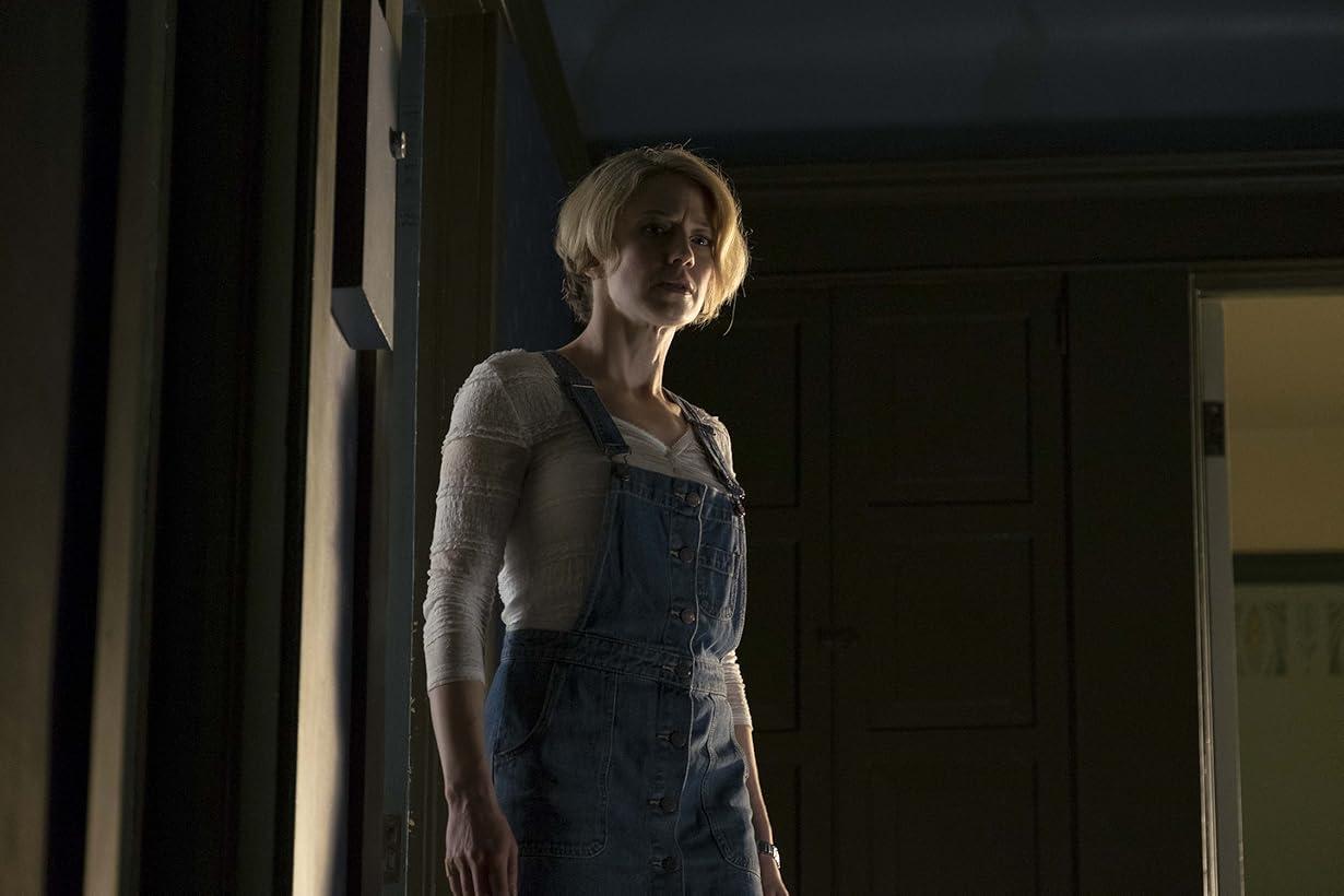 The Keeping Hours streaming ita