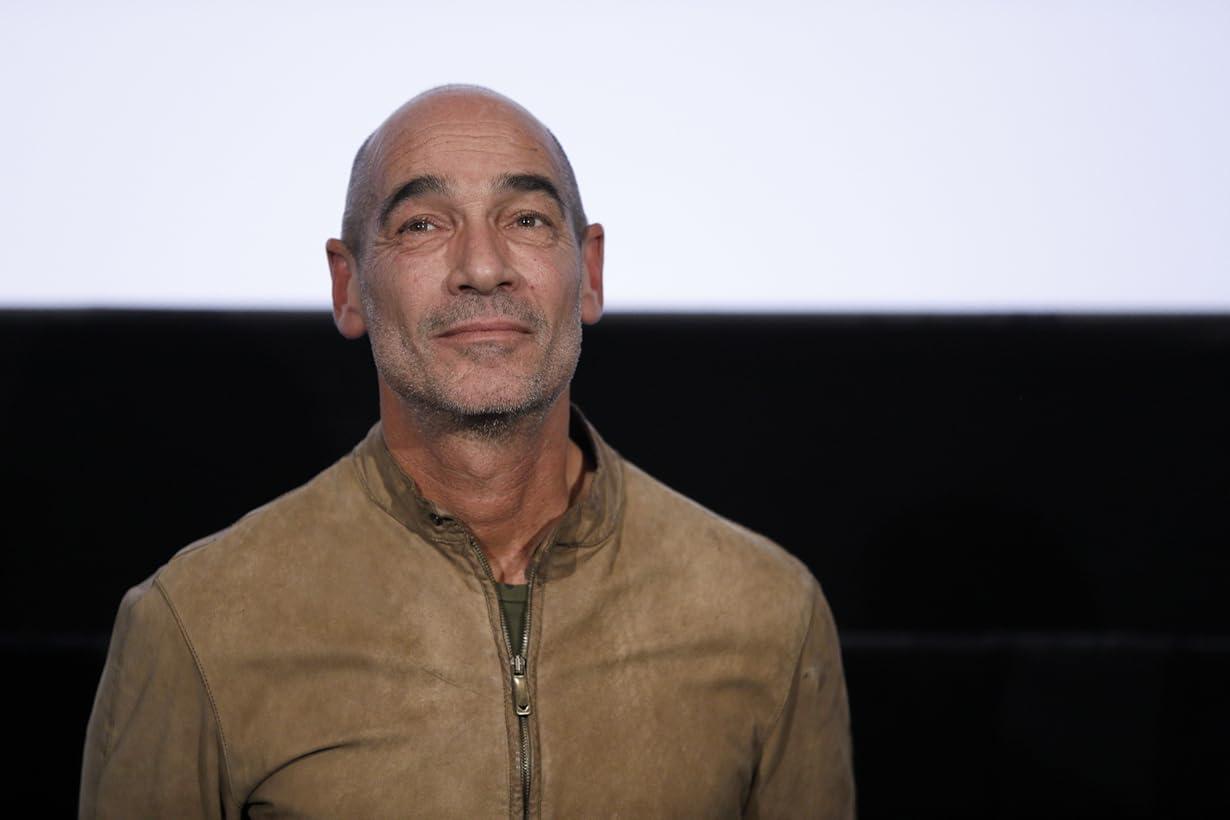 L'uomo delfino streaming ita